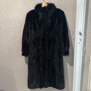 Full Length Female Mink Coat, Black Size 12
